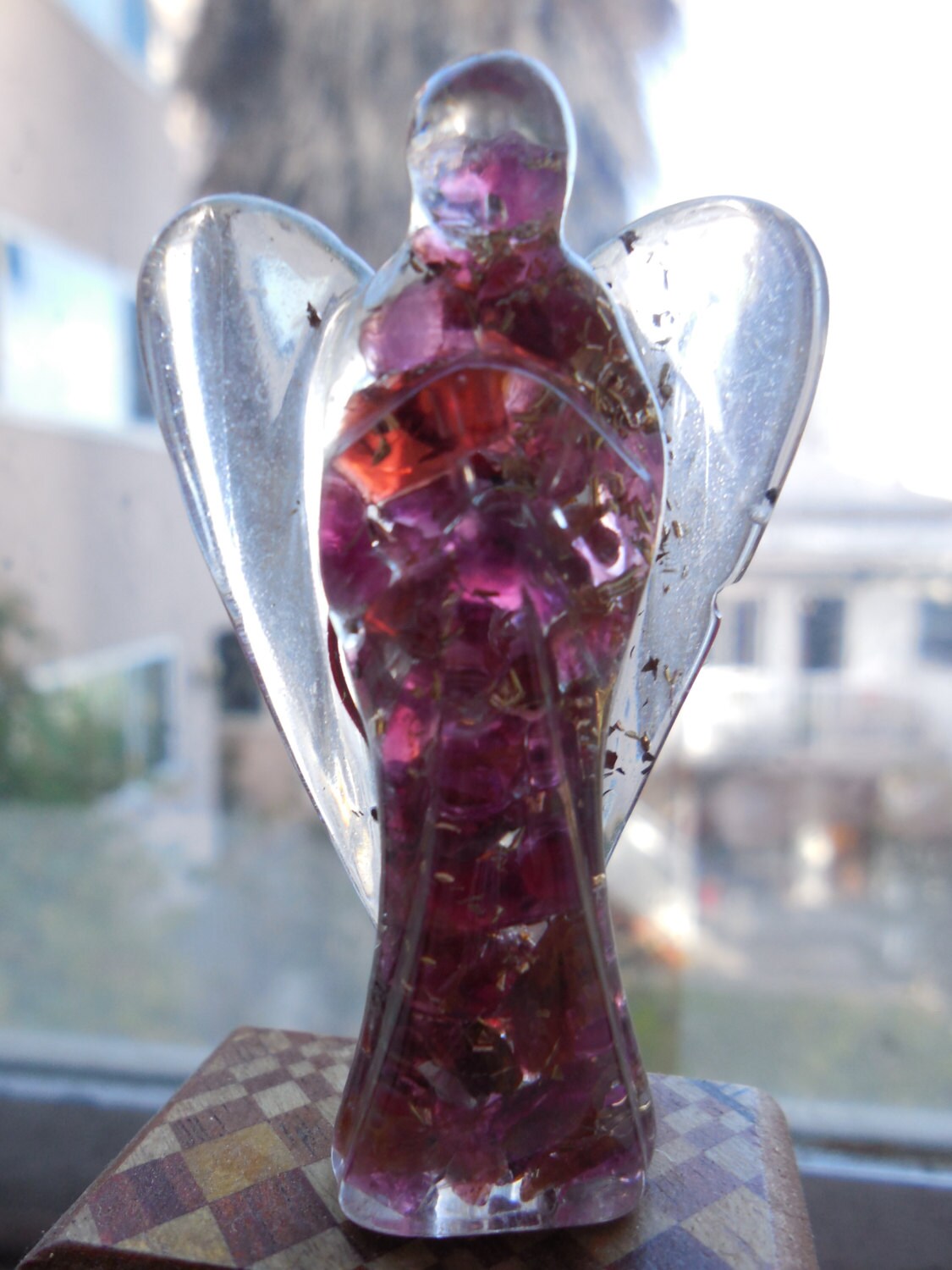 Orgone Crystal Angel - Angel Sculpture - 24k Gold Flake - Energy Crystal - Natural Amethyst Crystals - Inspirational Gift - Angel Gift