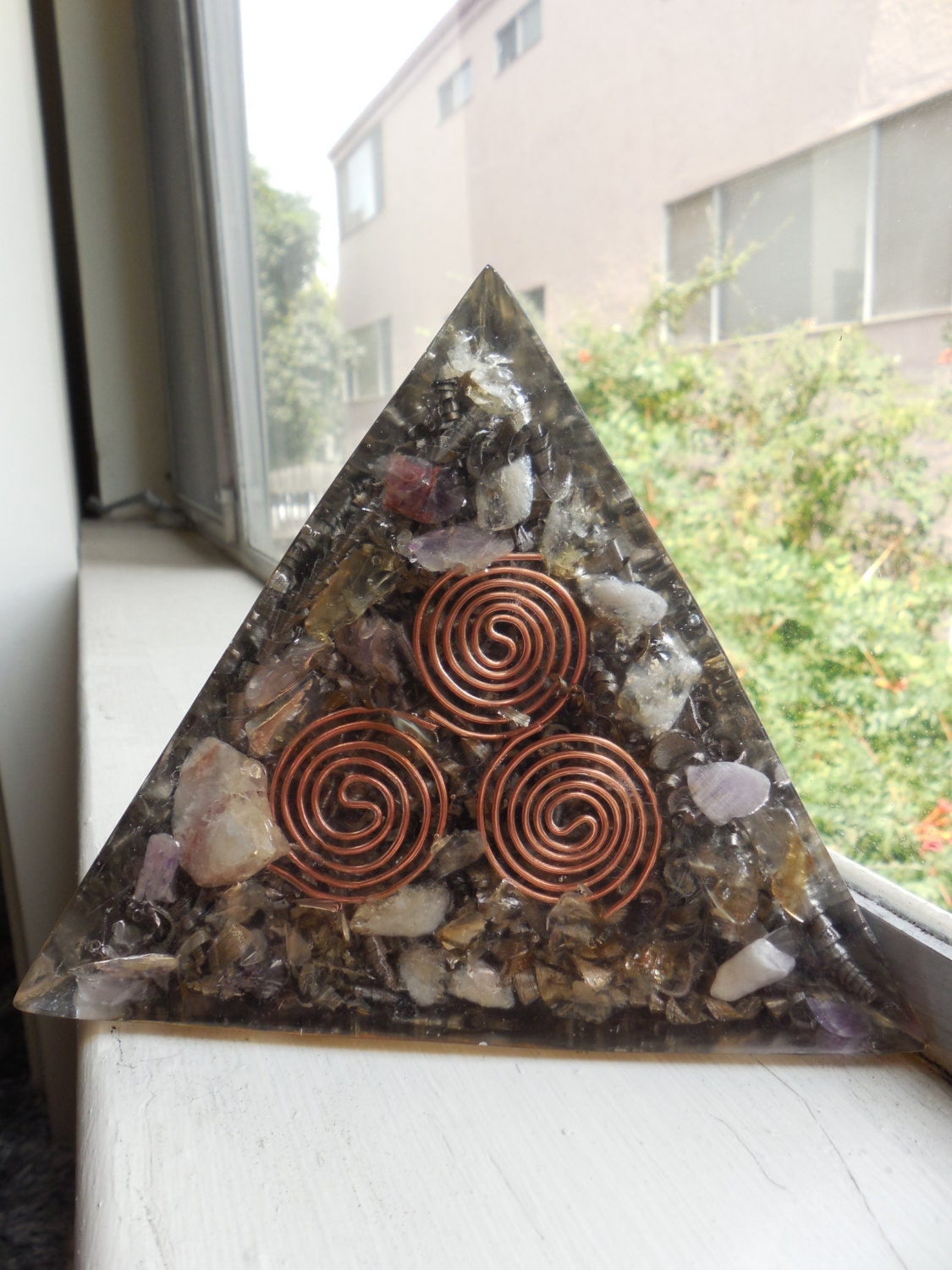 Orgone Tetrahedron - Orgone Quartz Pyramid - Green Aventurine - Amethyst Crystal - Lapis Lazuli - Spiritual Gift - Citrine Crystal - 2